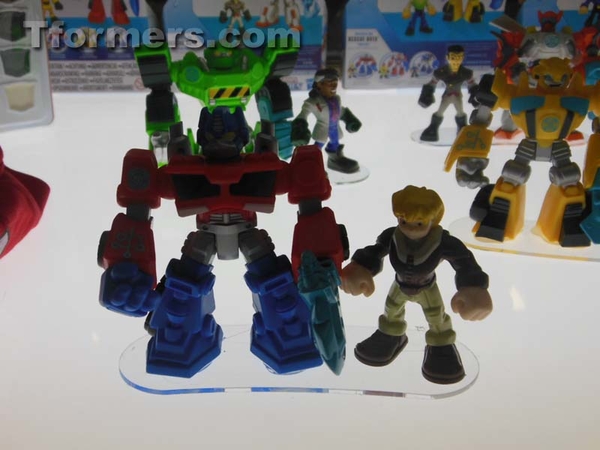 Transformers Sdcc 2013 Preview Night  (89 of 306)